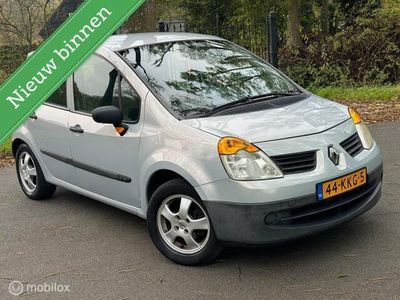 Grijs Occasion 2004 Renault Modus MPV | € 1.390 (Duur)