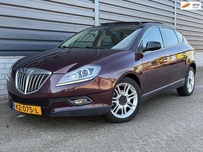 Paars Gebruikt 2009 Lancia Delta Hatchback | € 4.750 (Goede deal)