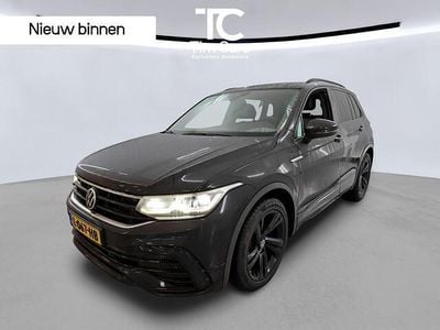 Zwart Occasion 2021 VW Tiguan Style SUV | € 31.950 (Eerlijke prijs)