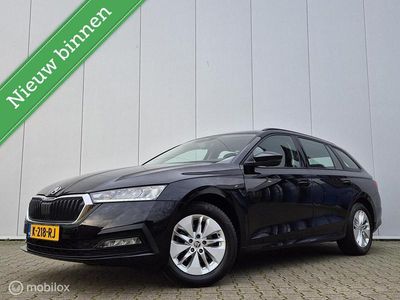 Zwart Occasion 2021 Skoda Octavia Stationwagen | € 14.940 (Eerlijke prijs)