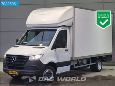 tweedehands Mercedes Sprinter 514 CDI Laadklep MBUX Airco Cruise Euro6 Bakwagen Meubelbak Koffer LBW 19m3 Airco Cruise control