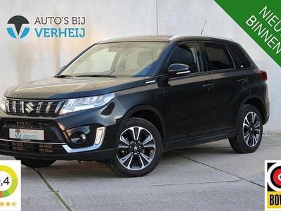 Zwart Gebruikt 2021 Suzuki Vitara Style SUV | € 19.950 (Goede deal)