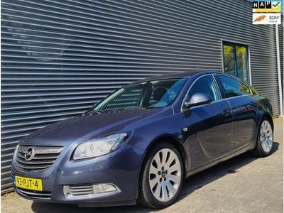 tweedehands Opel Insignia 2.0 T Sport 220Pk AUT 02-2011 Blauw Metallic