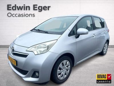 Grijs Occasion 2011 Toyota Verso-S MPV | € 6.945 (Goede deal)