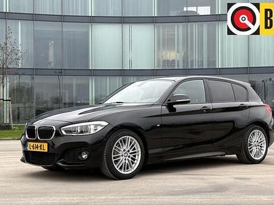 Zwart Gebruikt 2018 BMW 116 Executive Hatchback | € 14.880 (Eerlijke prijs)