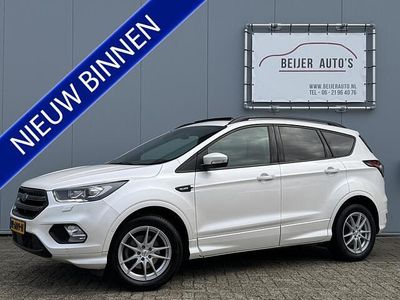 Wit Gebruikt 2017 Ford Kuga ST-Line SUV | € 15.450 (Eerlijke prijs)