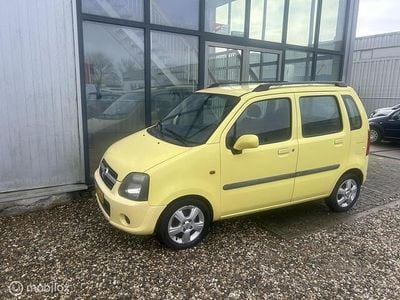 Occasion Opel Agila Cosmo 75 PK (55 kW) 2004 Geel MPV