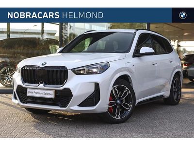 Wit Occasion 2025 BMW X1 Executive SUV | € 58.450 (Duur)