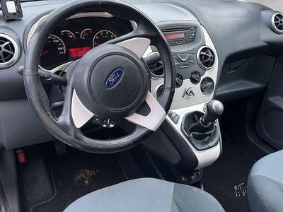 Wit Gebruikt 2009 Ford Ka Trend Sedan | € 2.500 (Goede deal)