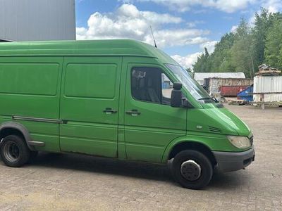 Mercedes Sprinter