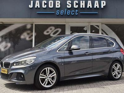 Grijs, metallic lak Gebruikt 2016 BMW 225 Active Tourer iPerformance MPV | € 17.900 (Iets duurder)