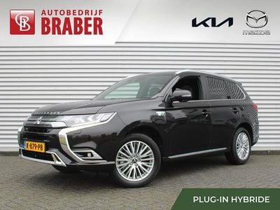 Zwart Occasion 2021 Mitsubishi Outlander P-HEV Instyle SUV | € 27.295 (Iets duurder)