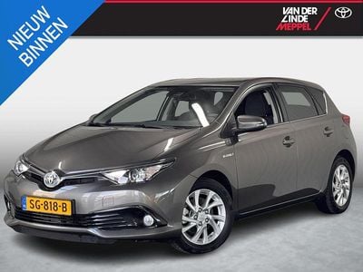 Grijs Occasion 2018 Toyota Auris Hybrid Hatchback | € 18.450 (Eerlijke prijs)