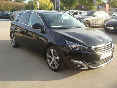 tweedehands Peugeot 308 1.2 benzine AT (VERKOOP IOV KLANT)