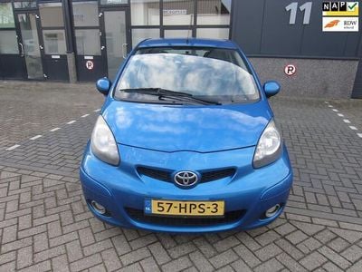 Blauw Occasion 2009 Toyota Aygo Hatchback | € 3.350 (Eerlijke prijs)