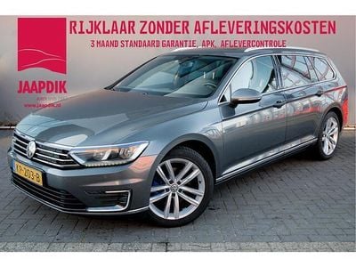 Grijs Occasion 2016 VW Passat Highline Stationwagen | € 12.899 (Goede deal)