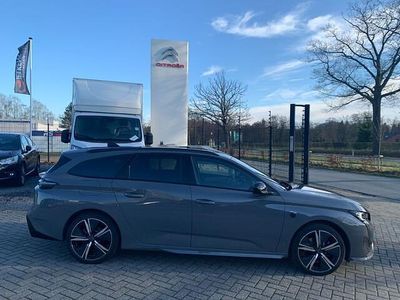 Grijs Gebruikt 2024 Peugeot 308 GT Stationwagen | € 21.950 (Super prijs)