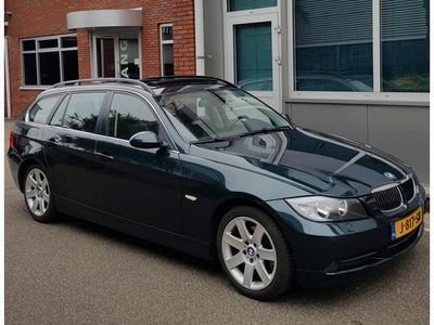 BMW 325