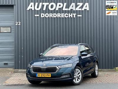 Blauw Gebruikt 2021 Skoda Octavia Business Line Stationwagen | € 14.945 (Goede deal)