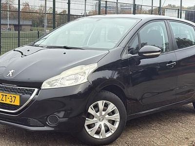 Occasion Peugeot 208 Active 68 PK (50 kW) 2013 Zwart Hatchback