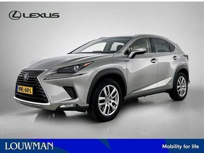 Grijs Occasion 2019 Lexus NX300h Luxury Line SUV | € 34.950 (Eerlijke prijs)