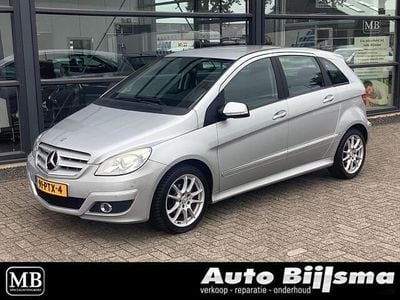 Mercedes B180