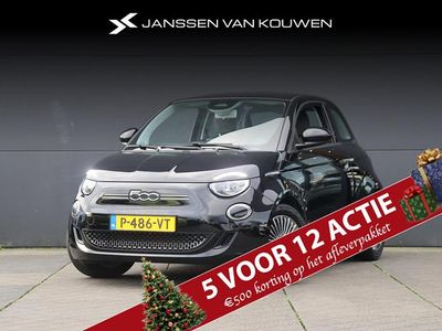 Zwart Gebruikt 2022 Fiat 500e Icon Hatchback | € 17.445 (Eerlijke prijs)
