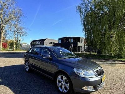 Gebruikt 2011 Skoda Octavia Elegance Stationwagen | € 3.500 (Goede deal)