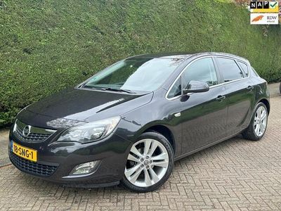 Zwart Occasion 2011 Opel Astra Sport Hatchback | € 6.000 (Iets duurder)