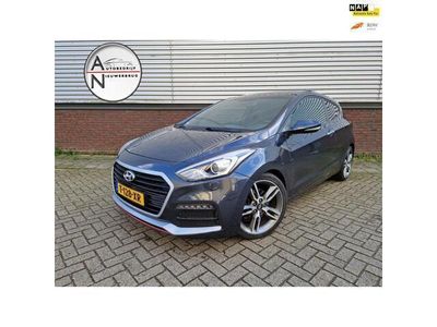 tweedehands Hyundai Coupé I 30 Sport187PK panorama dak - LED - 18" velgen - Stoelverwarming