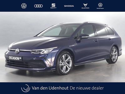 Blauw Occasion 2023 VW Golf VIII R-line Stationwagen | € 27.940 (Eerlijke prijs)