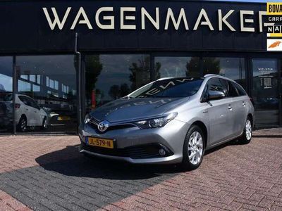 Toyota Auris Hybrid