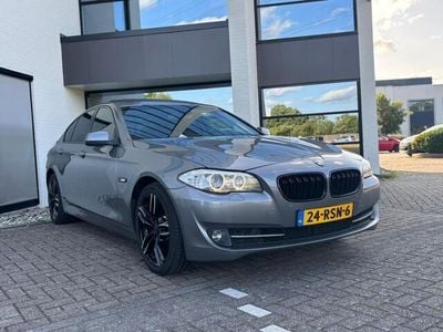 BMW 523
