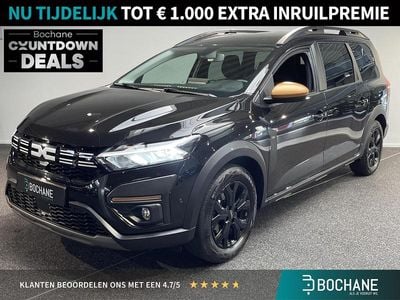Zwart Gebruikt 2024 Dacia Jogger Extreme MPV | € 26.495 (Eerlijke prijs)
