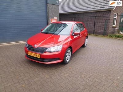 Occasion Skoda Fabia Business Line 54 PK (39 kW) 2017 Rood (metallic) Sedan