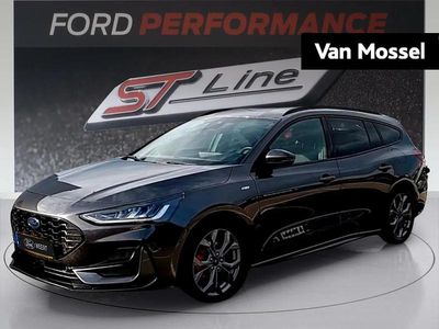 Grijs Gebruikt 2024 Ford Focus ST-Line X Stationwagen | € 27.950 (Eerlijke prijs)