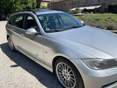 BMW 325