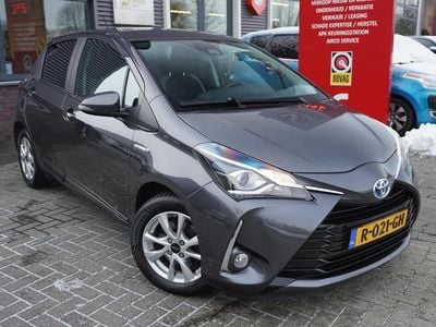 Occasion Toyota Yaris Hybrid 2022 Grijs Hatchback