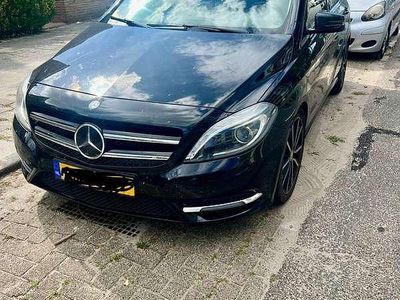 Gebruikt 2013 Mercedes B200 MPV | € 9.000 (Iets duurder)