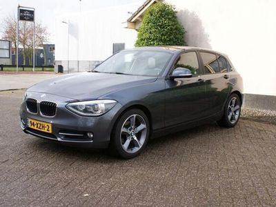 tweedehands BMW 116 1-SERIE i Upgrade Edition | Sportline | Navi | Nwe Ketting