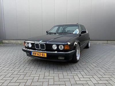 Zwart Gebruikt 1987 BMW 735 Sedan | € 11.950