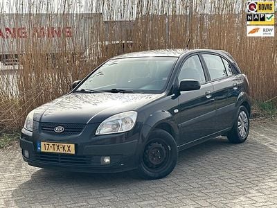 Occasion Kia Rio 97 PK (71 kW) 2007 Zwart Hatchback