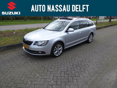 tweedehands Skoda Superb Combi 1.8 TSI Elegance Business electrische panorama dak automaat