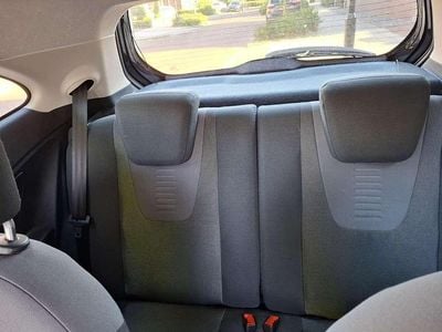 Zwart Gebruikt 2012 Ford Ka Titanium X Hatchback | € 4.000 (Eerlijke prijs)