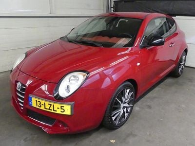 Rood Gebruikt 2010 Alfa Romeo MiTo Progression Hatchback | € 3.495 (Eerlijke prijs)