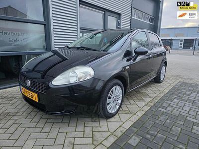 Zwart Occasion 2008 Fiat Grande Punto Dynamic Hatchback | € 1.500 (Eerlijke prijs)