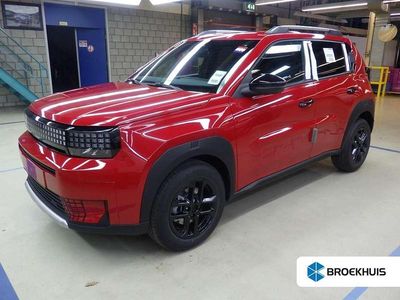 Rood Nieuw 2025 Fiat Grande Panda Icon Hatchback | € 23.900 (Goede deal)