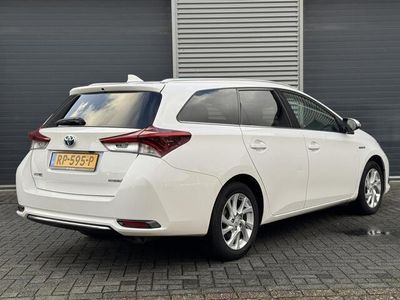 Toyota Auris Touring Sports