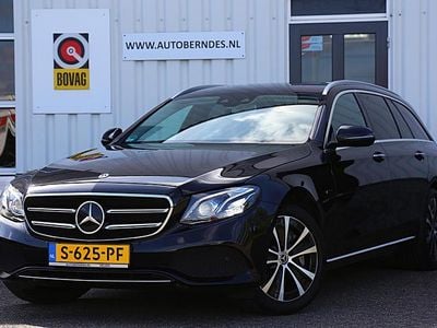 Zwart, metallic lak Gebruikt 2019 Mercedes E300 Premium Plus Stationwagen | € 27.900