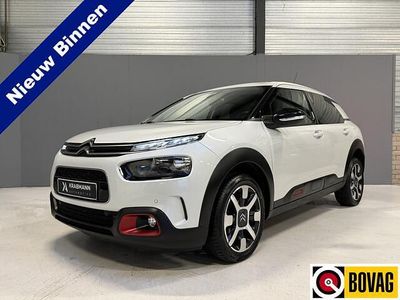 Wit (parellak) Occasion 2019 Citroën C4 PureTech SUV | € 13.895 (Duur)